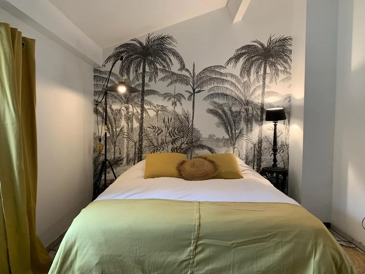 Villa La Bastide Piscine Et Jacuzzi Silhac Holiday home